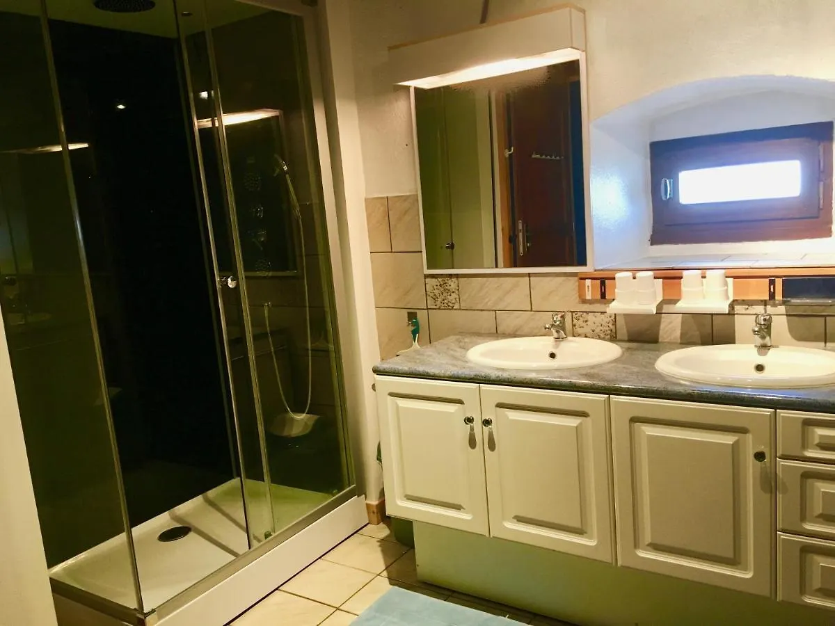 Holiday home La Reine Des Pres Villa Chomelix France